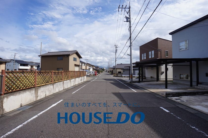 福井市上野本町１丁目の中古戸建 内観