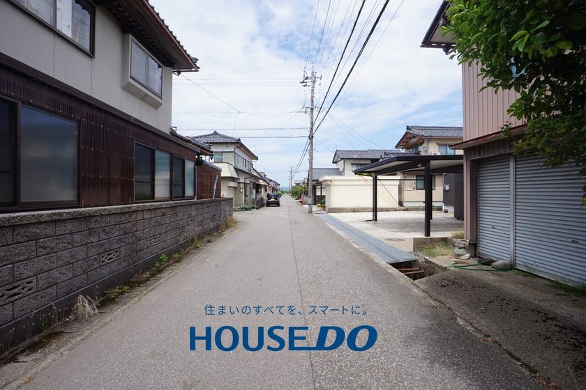 坂井市春江町江留上新町の中古戸建 内観