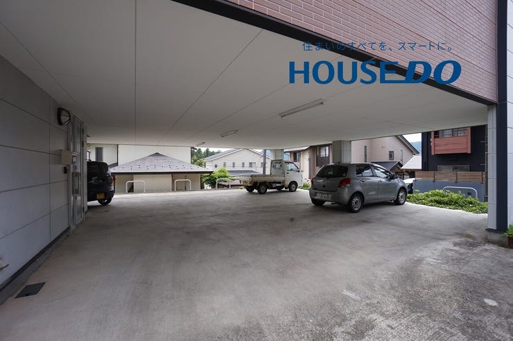 福井市江尻ケ丘町の中古戸建 内観