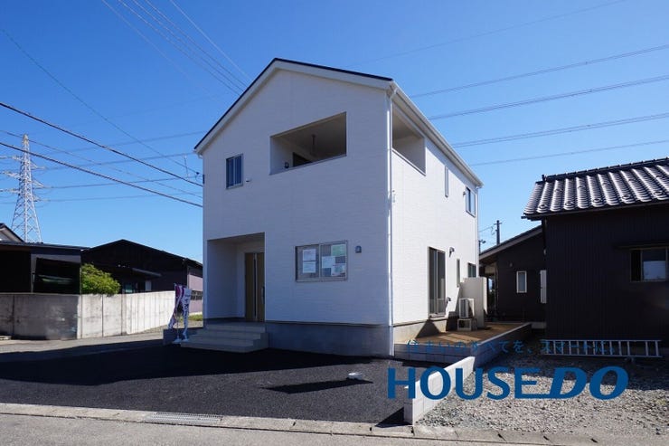 坂井市春江町正蓮花の新築戸建