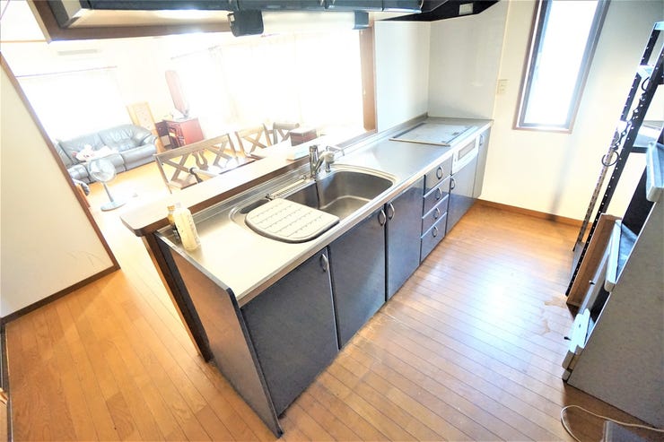 福井市上野本町１丁目の中古戸建 内観