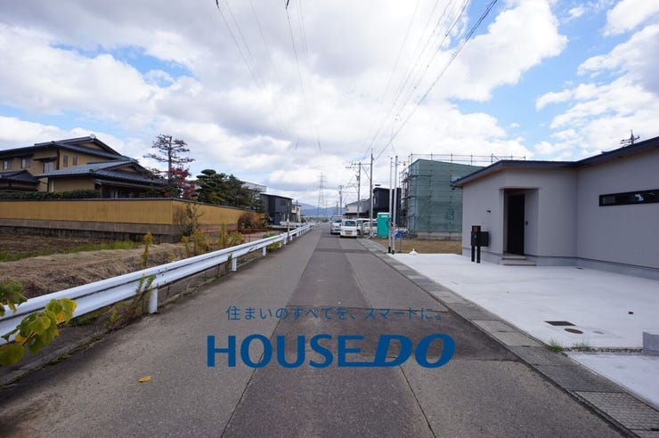 福井市栗森２丁目の新築戸建 内観