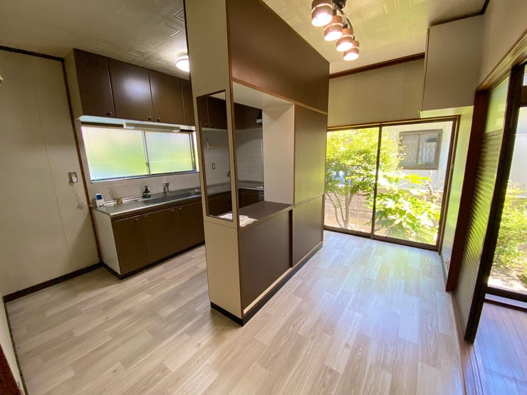 坂井市春江町本堂の中古戸建 内観