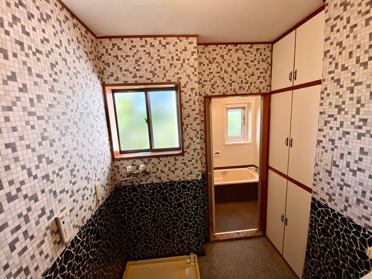 坂井市春江町本堂の中古戸建 内観