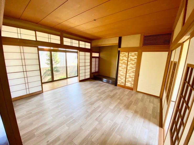 坂井市春江町本堂の中古戸建 内観