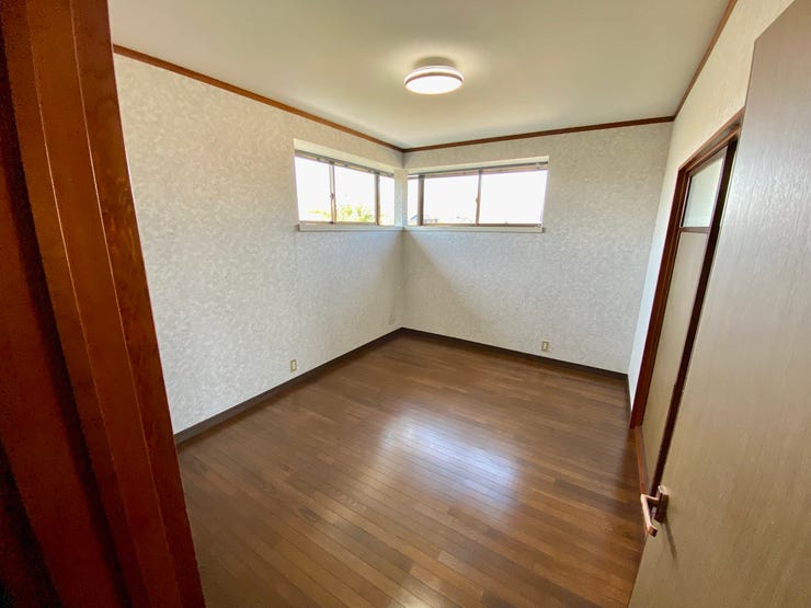 坂井市春江町本堂の中古戸建 内観