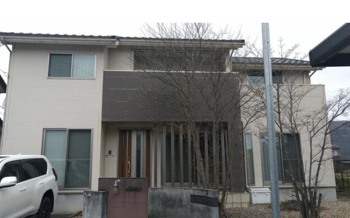 鯖江市落井町の中古戸建