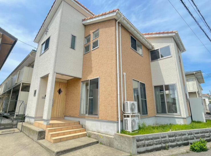 坂井市三国町運動公園２丁目の中古戸建 外観