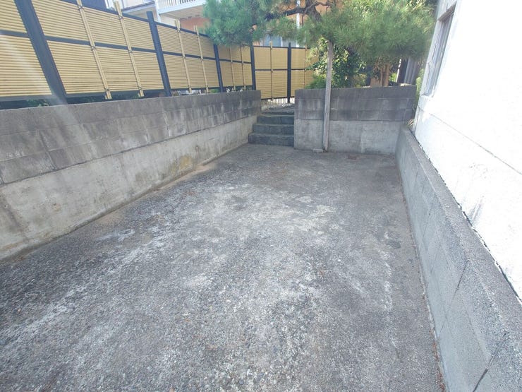 灯明寺２丁目　中古戸建 内観