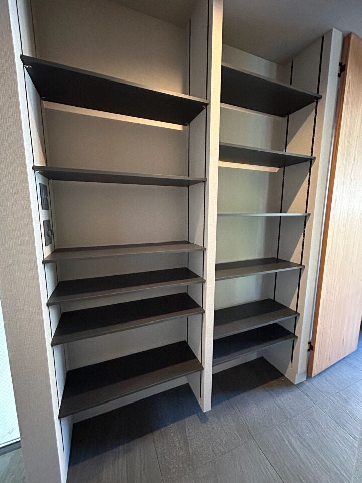西学園1丁目　中古住宅 内観