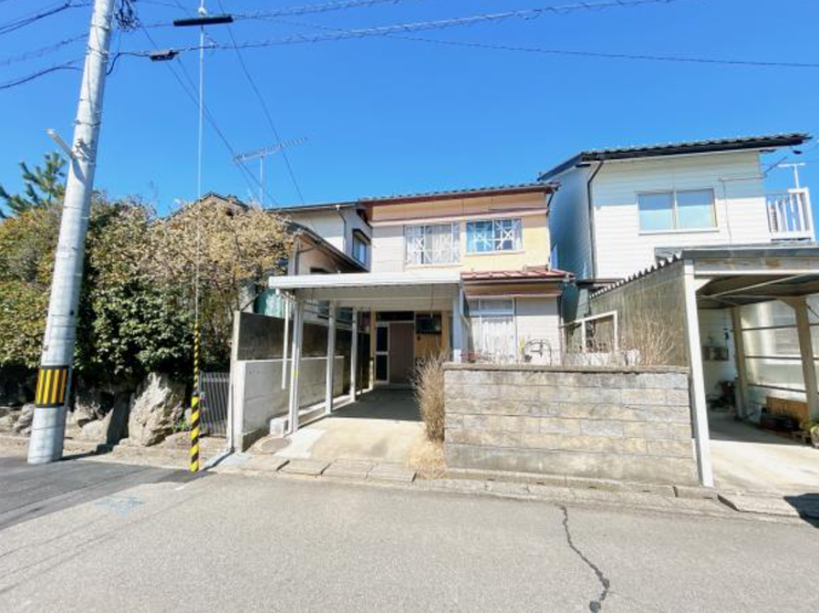 福井市運動公園３丁目の中古戸建
